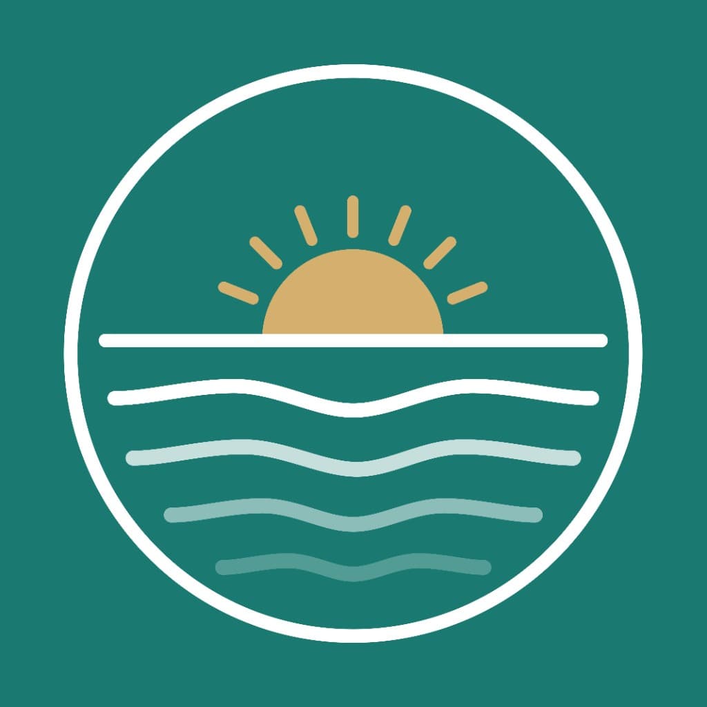 Playa Cruisers Maps app icon: gold sun and waves in a white circle on teal